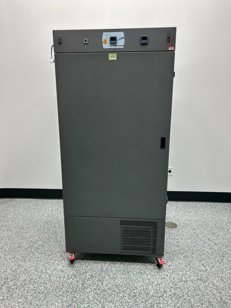 Image of specialized environmental chamber